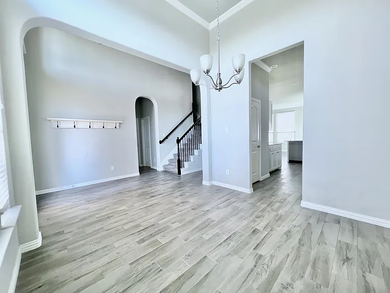 Formal Dining