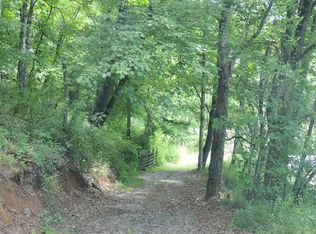 Tumbling Creek Rd, Saltville, VA 24370