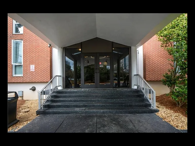3060 Pharr Court North NW #803 — Photo 2