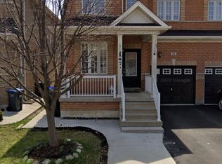 31 Vincent St, Brampton, ON L6R 0G8