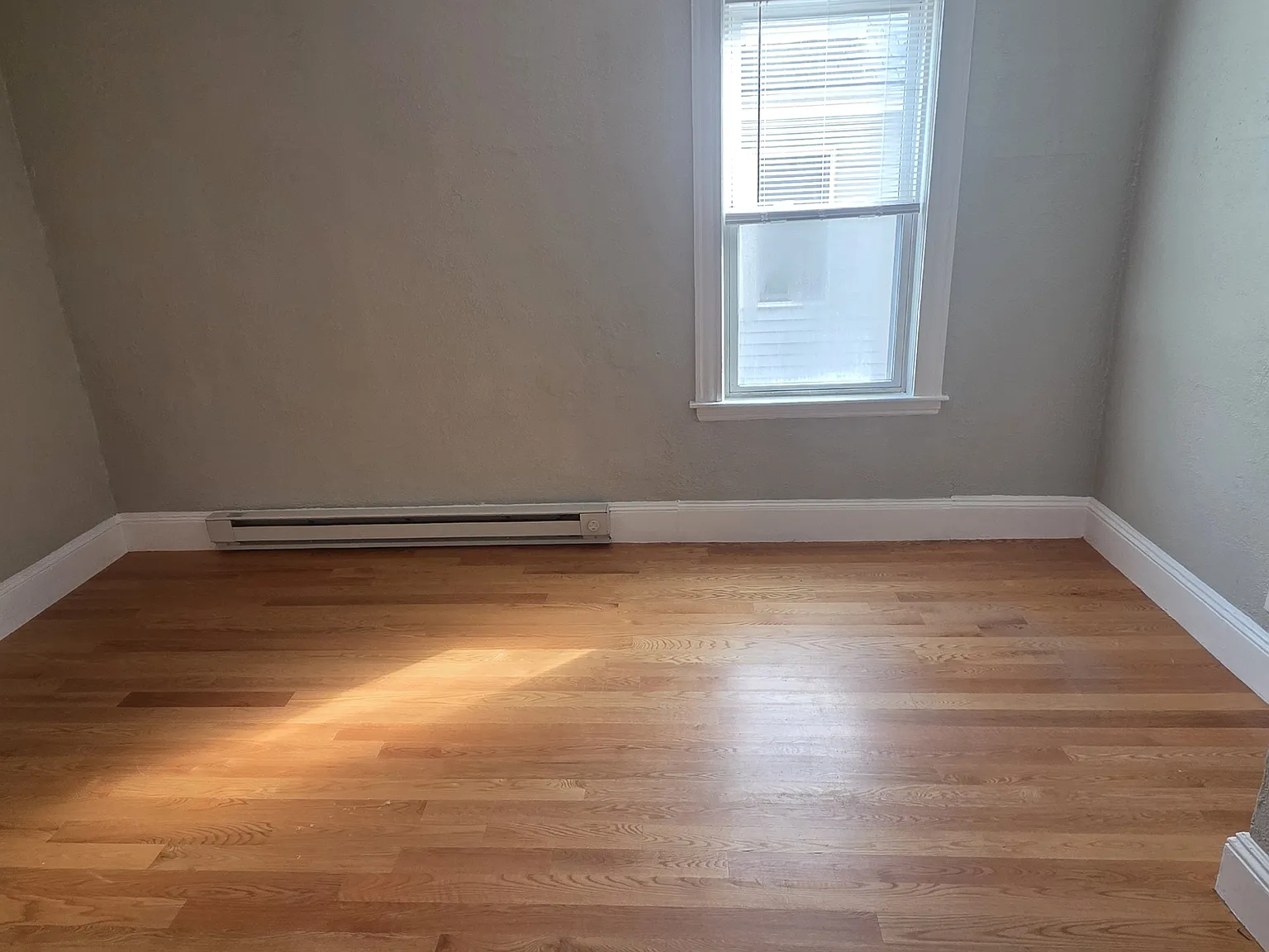 1 bed, 650 sqft, $2,000 — Photo 4
