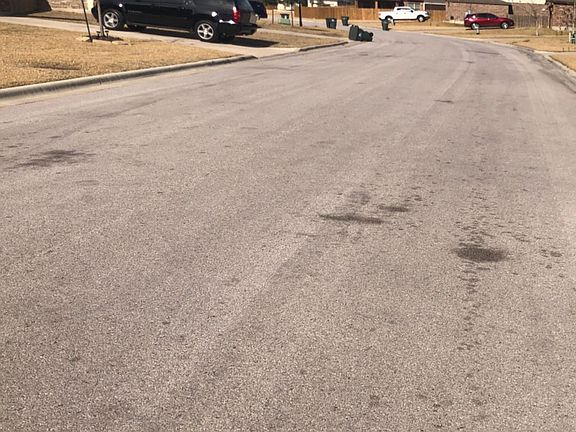 4th image of 1306 Honey Hill Dr