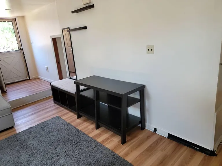 17 Prospect St #8 — Photo 2