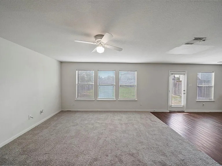 3610 Avalon Castle Dr — Photo 8