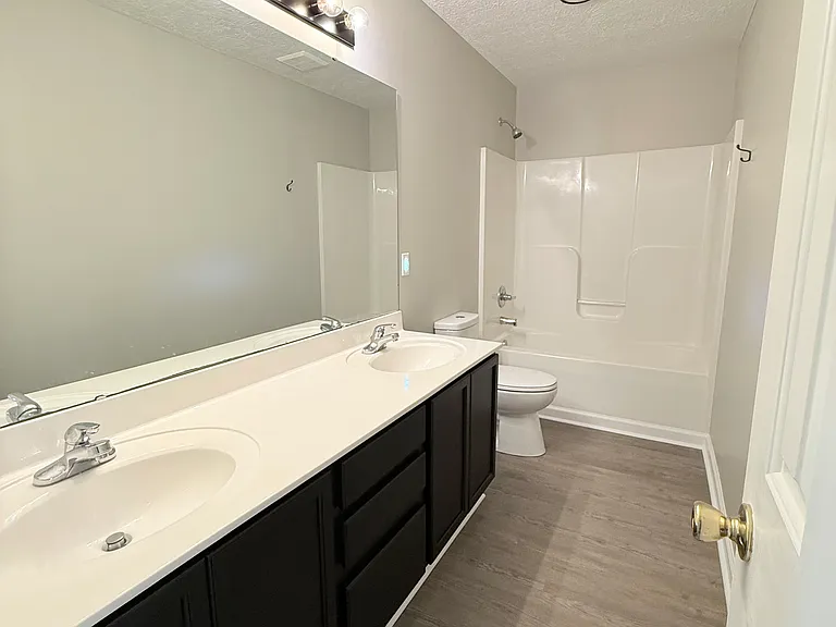 52 Linsey Ct — Photo 26