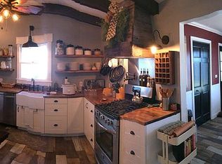 155 E Pineview Dr, Saginaw, MI 48609