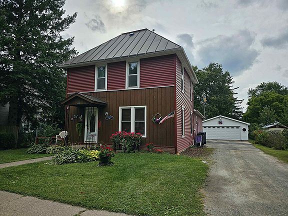 3rd image of 113 N State St