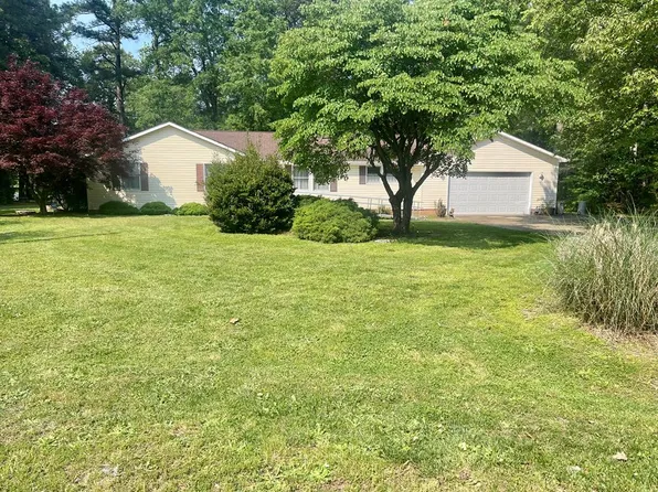50 Reef Ct, Montross, VA 22520