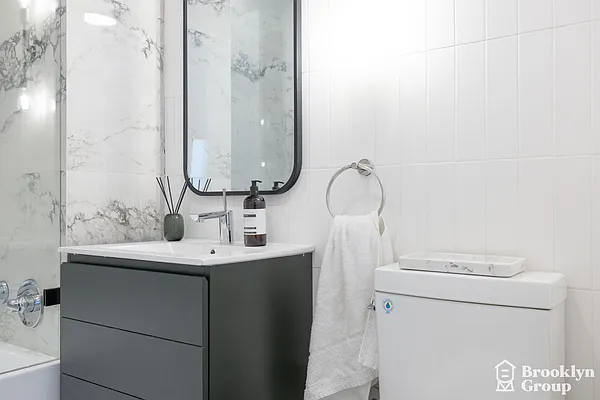 Rented by Brooklyn Group | media 7