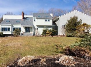 32 Russett Hill Rd, Sherborn, MA 01770