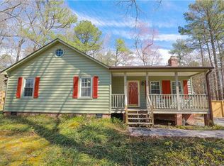 11320 Sunfield Dr, Midlothian, VA 23112