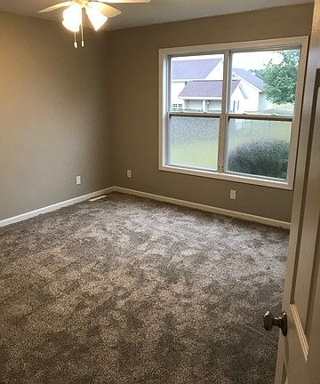 2nd image of 2045 Wyndham Ln
