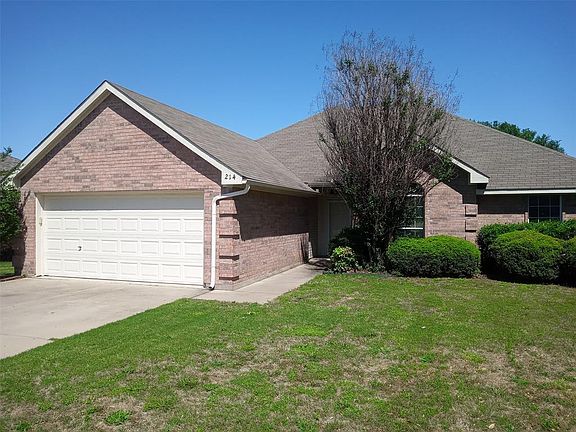 2nd image of 214 Whispering Dell Ln