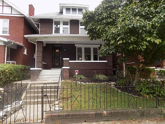 2nd image of 734 Kimball Pl