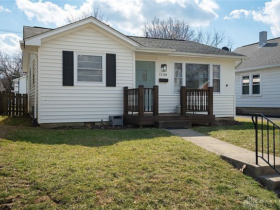 2nd image of 1138 Sharon Ave
