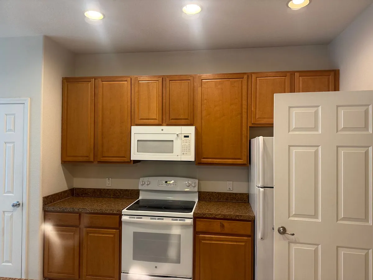 Building Photo - 1784 Barton Towne Cir