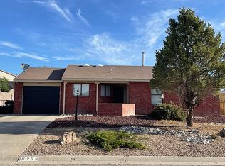 6235 Roadrunner Loop NE, Rio Rancho, NM 87144