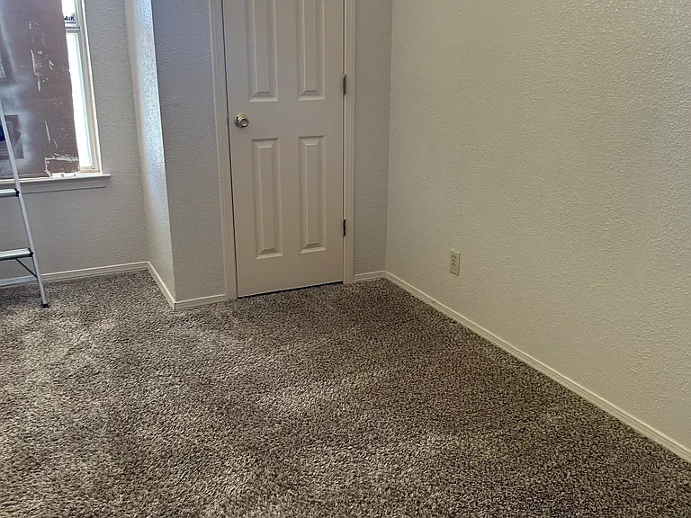 11805 Kings Arms Ct #11807 — Photo 5