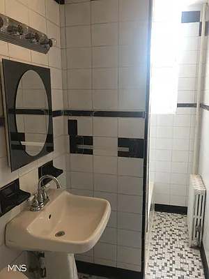 Rented by MNS | media 24