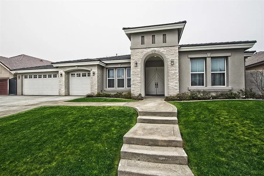 12708 Crown Crest Dr photo 1