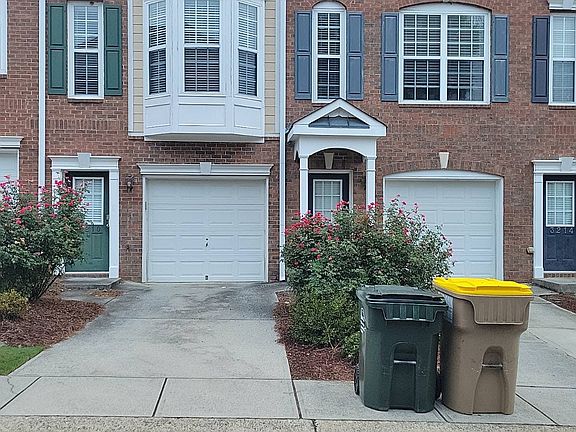 2nd image of 3210 Mill Springs Cir