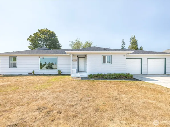 820 W 12th Street, Port Angeles, WA 98363