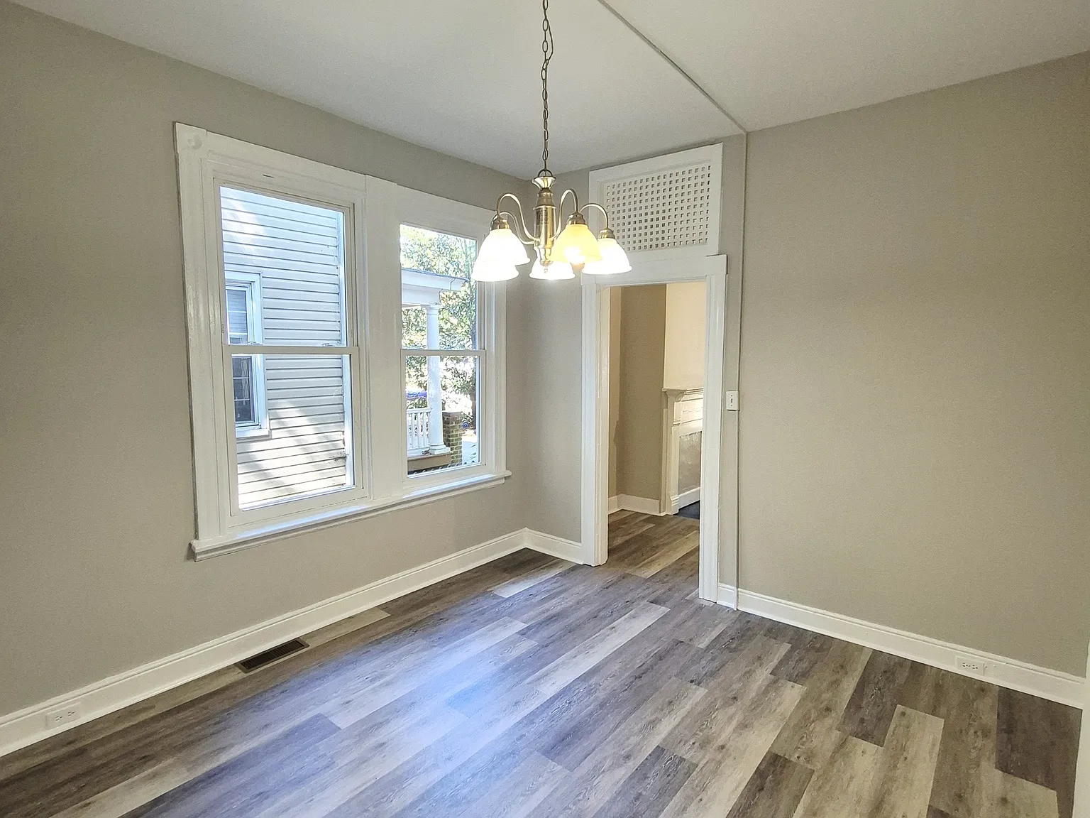 3209 3rd Ave — Photo 4