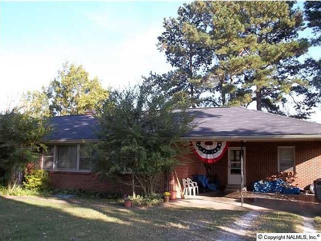 2nd image of 16528 Brownsferry Rd