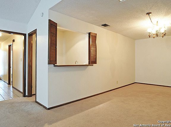 5th image of 13310 Lobelia Dr