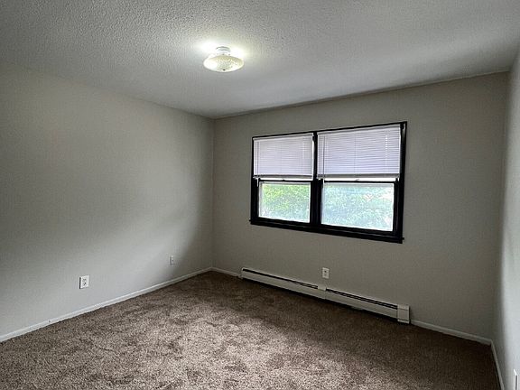 2nd image of 2800 30th St Unit 11