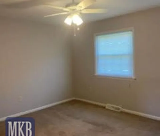 526 Albemarle Ave SE #526 — Photo 4