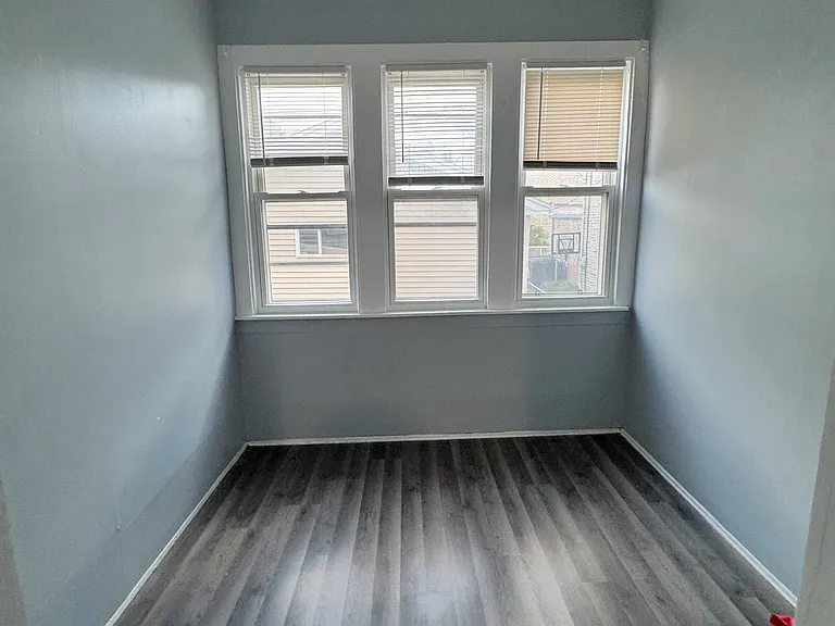 5255 W Henderson St #1 — Photo 4