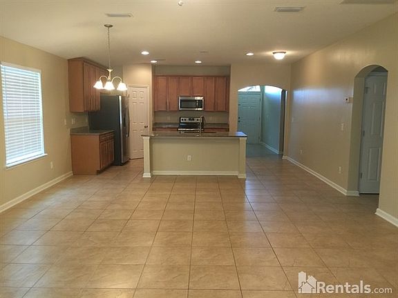 4th image of 760 Porto Cristo Ave
