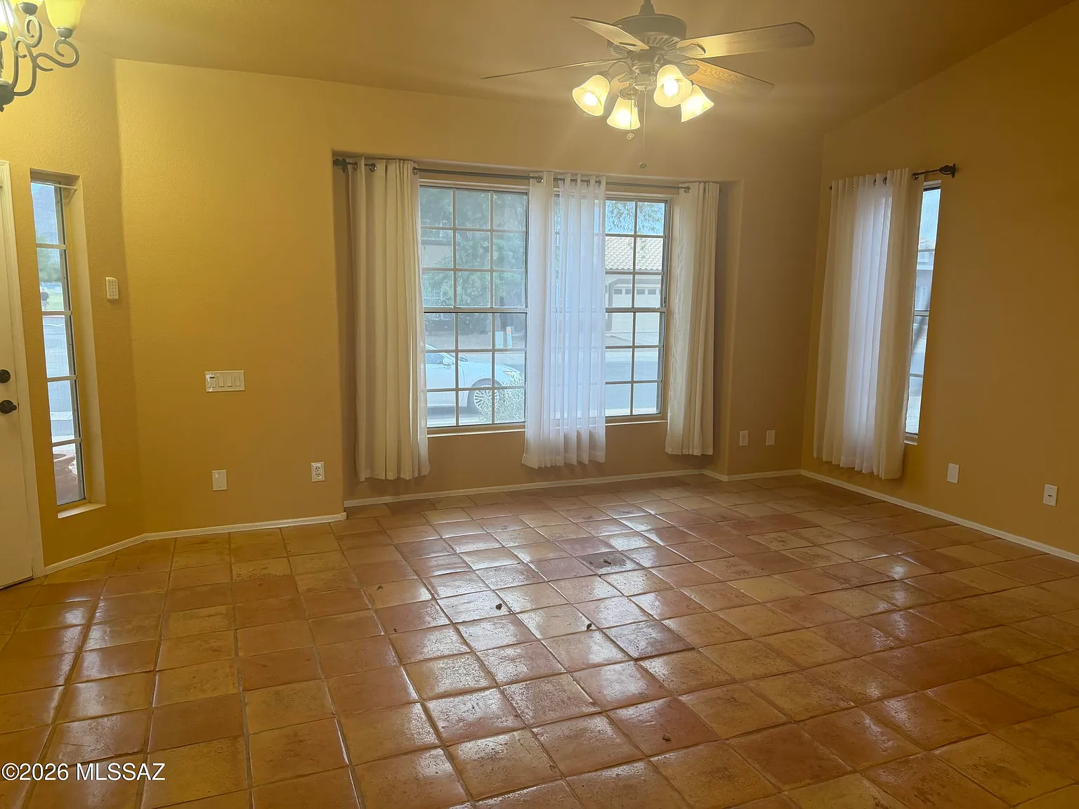 3 bed, 2.0 bath, 1483 sqft, $1,850 — Photo 4