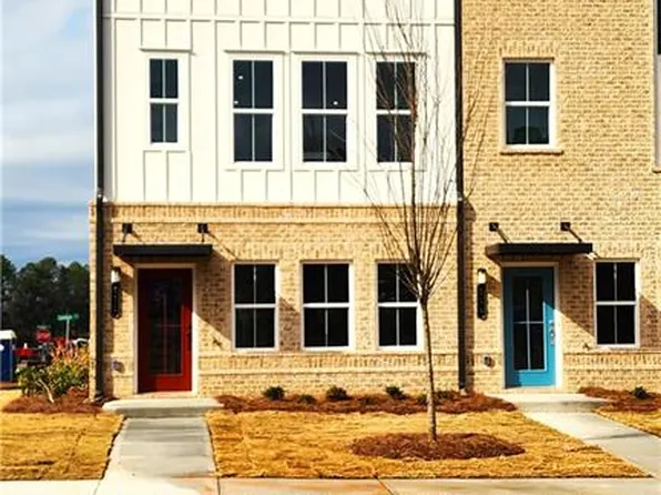 800 Cameron Trl, Acworth, GA 30102