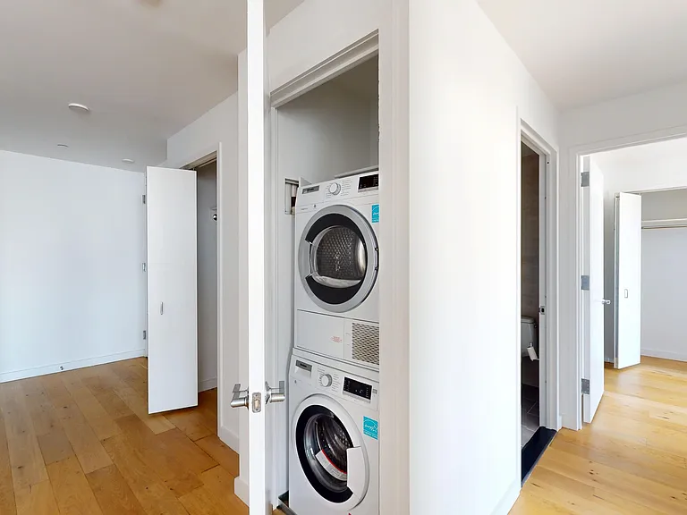 14474 Northern Blvd #7T — Photo 8