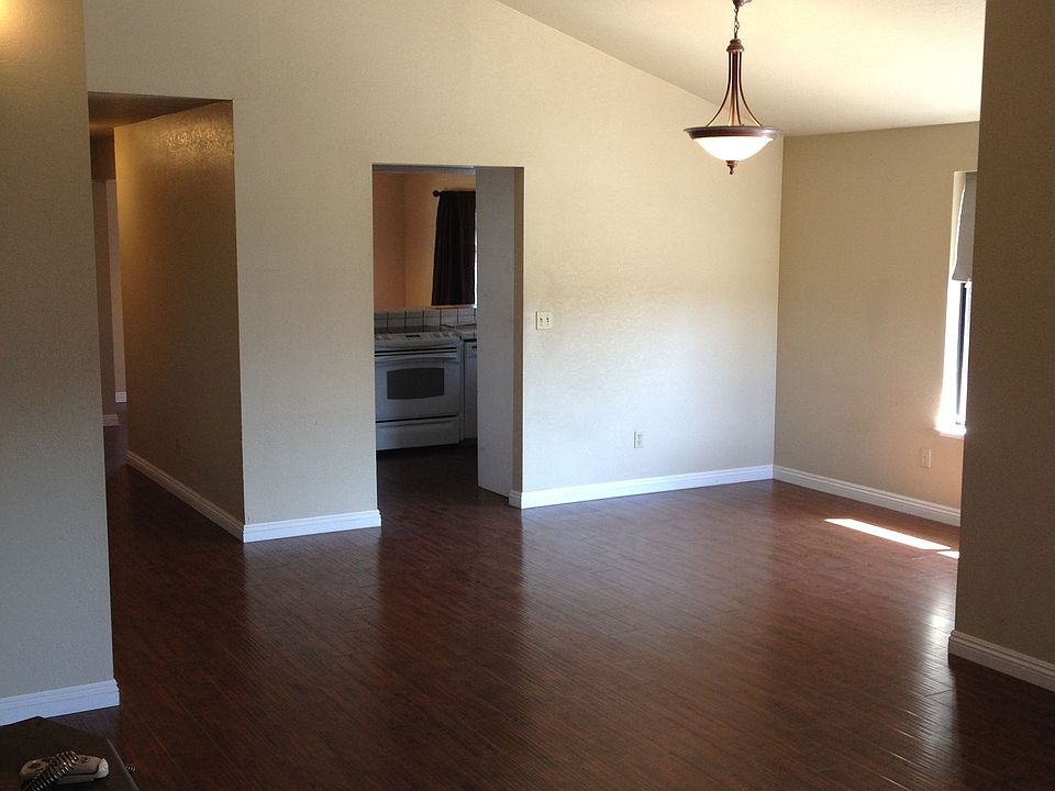 2nd image of 18649 Spyglass Rd