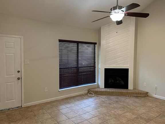 4th image of 5242 Butter Creek Ln APT 6