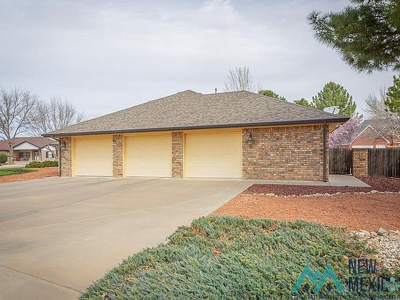 5th image of 14 Granite Cir