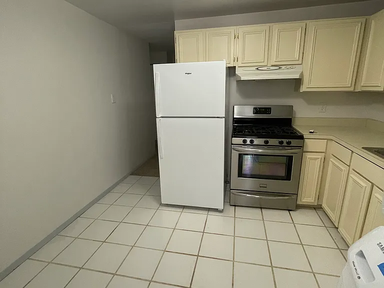 18709 Walkers Choice Rd #5 — Photo 3