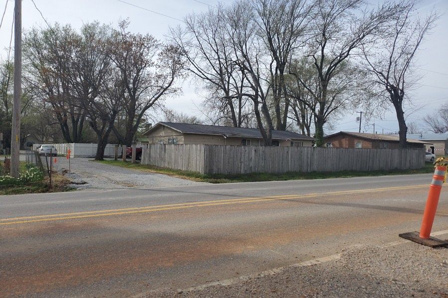 403 1st Ave SW, Gravette, AR 72736 Zillow