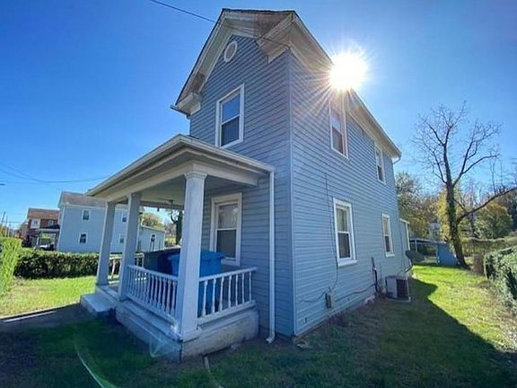 2nd image of 1724 Orange Ave NW