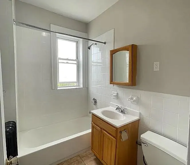 75 N 7th St #407 — Photo 1