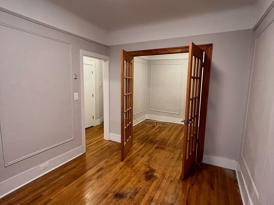 2nd image of 204 W 94th St APT 2E
