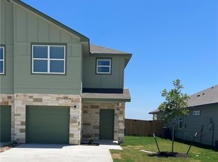 303 Green Valley Dr, Copperas Cove, TX 76522