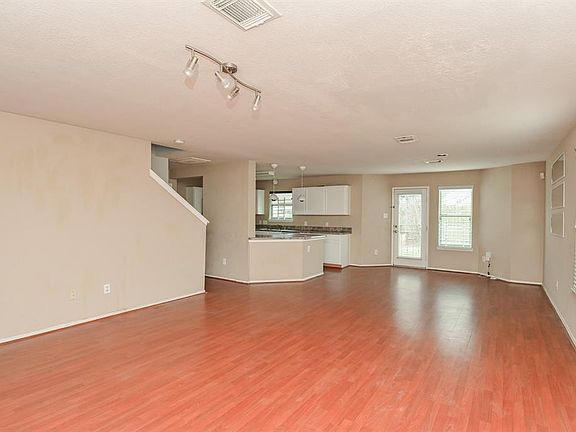 4th image of 9410 Freemont Fair Ct