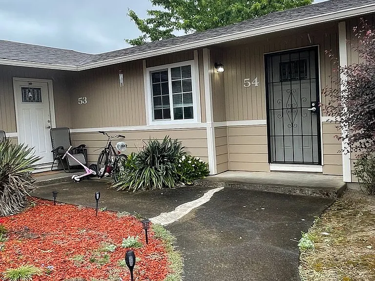Albany Meadows Apartments — Photo 107