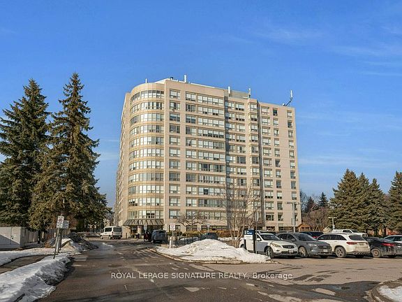 2nd image of 712 Rossland Rd E #1106