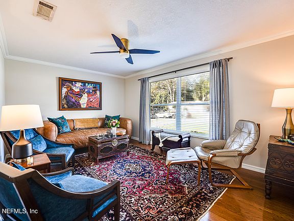 5th image of 5424 OLIVER Street S