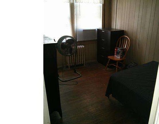 4th image of 4769 Vista St